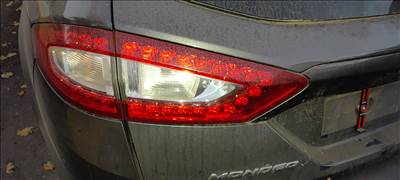 Ford Mondeo mk5 kombi bal hátsó belső ledes lámpa 