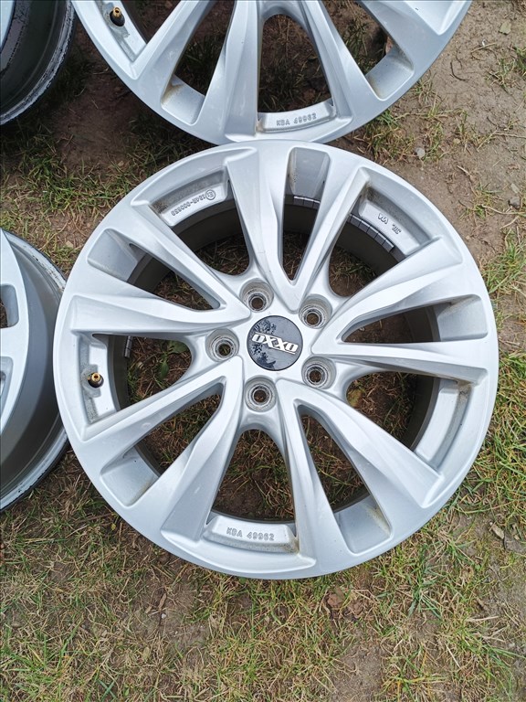  5x114.3 lyukosztású 7J 17" újszerű Hyundai, Kia, Mazda alufelni 7. kép