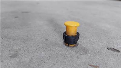 Ford Transit Tranzit MK6 MK7 Hátsó ajtó határoló sárga gomb pöcök 0809 yc15v441a12aa