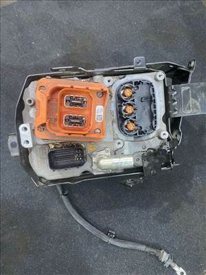 BMW 5-ös sorozat G30/G31 inverter modul ,EME ,hibrid vezérlő 9798799