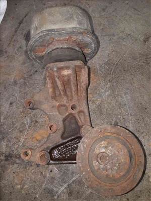 Volkswagen Transporter T4 91-03 Motortartó Bak