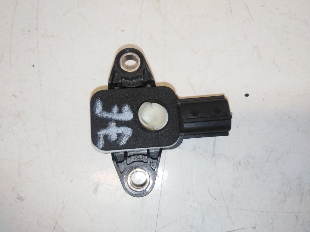 Audi A4 (8E B7) jobb elsõ légzsák oldalütés érzékelõ 8P0955557 2. kép