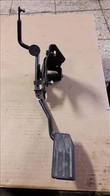 Opel Frontera A Gázpedál