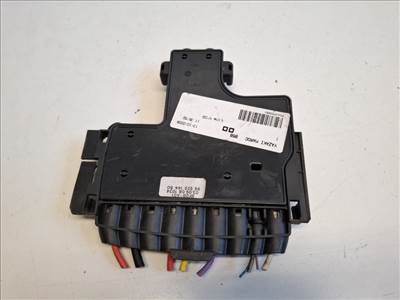 Citroen C4 picasso  akkumulátor biztosíték 9662914480