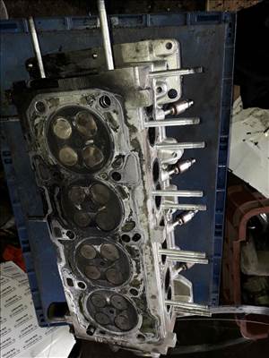 Opel Insignia Hengerfej