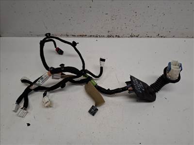 Mazda CX-3 bal első ajtóköteg DD2F67190