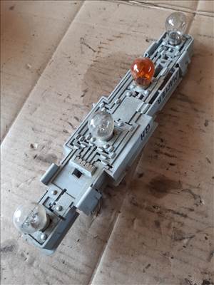 Renault Master Bal Hátsó Lámpa Foglalat