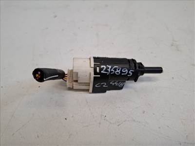 Renault Captur  féklámpa kapcsoló