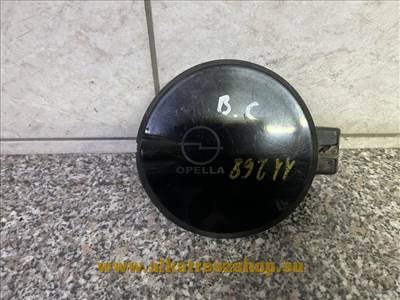 Opel Corsa B tankajtó - fekete