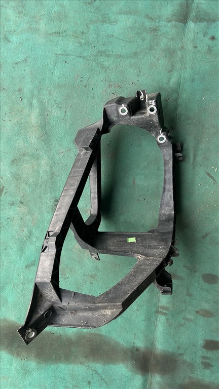 Mitsubishi Colt VI 1.1 Bal fényszoró tartó 5256a813 2. kép