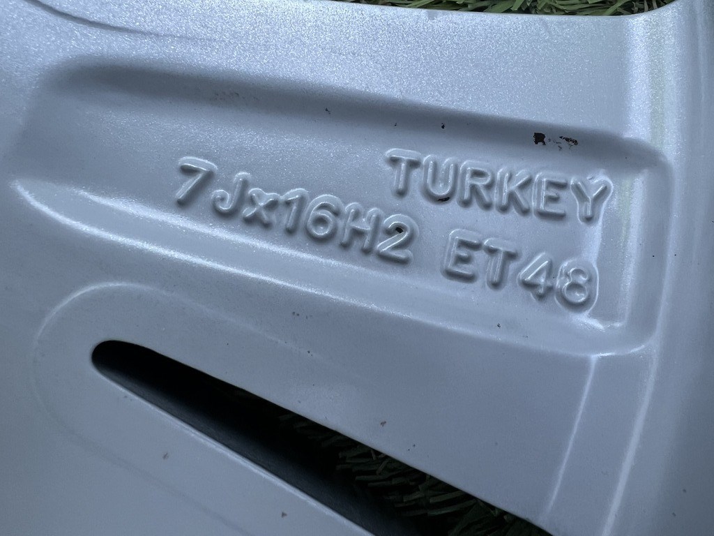 5x112 16" Volkswagen Golf  gyári alufelni 7Jx16h2 ET48 8. kép