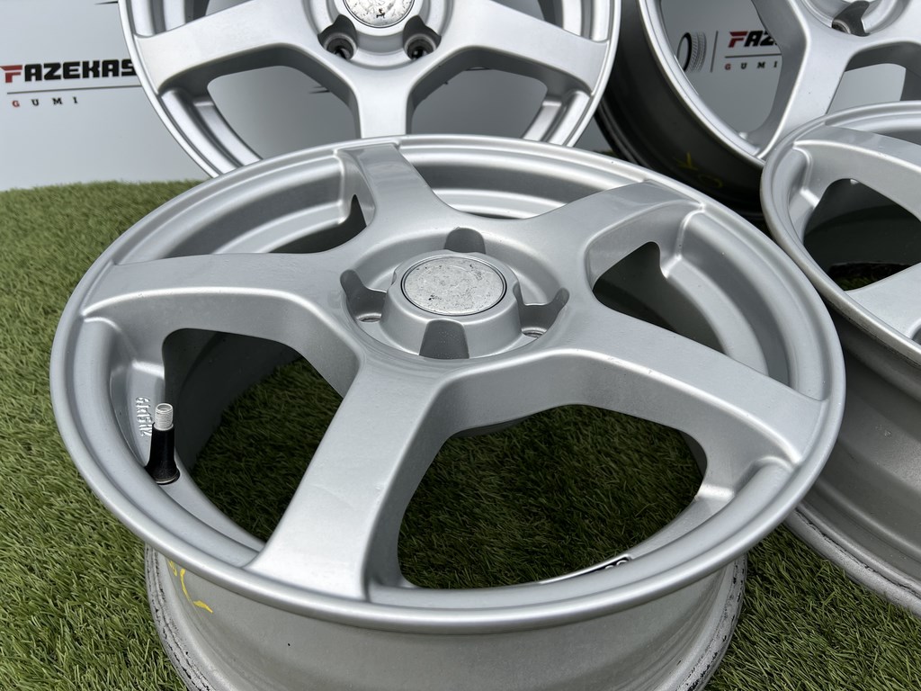 4x100 15" Sparco alufelni 6Jx15h2 ET35 2. kép