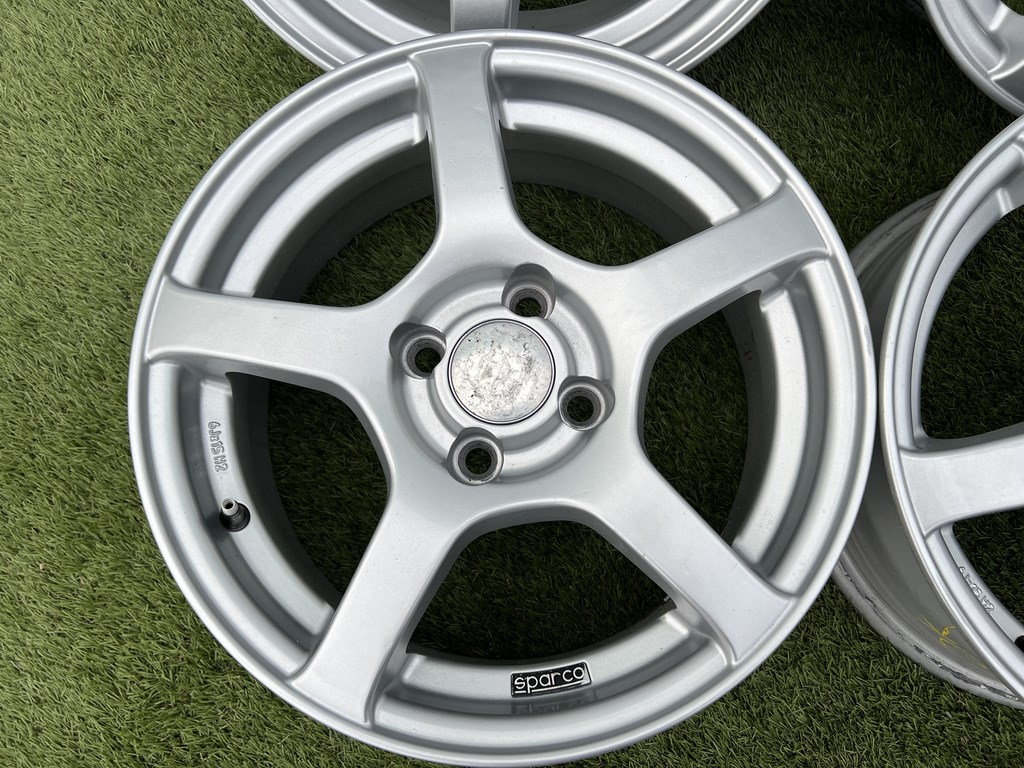 4x100 15" Sparco alufelni 6Jx15h2 ET35 3. kép