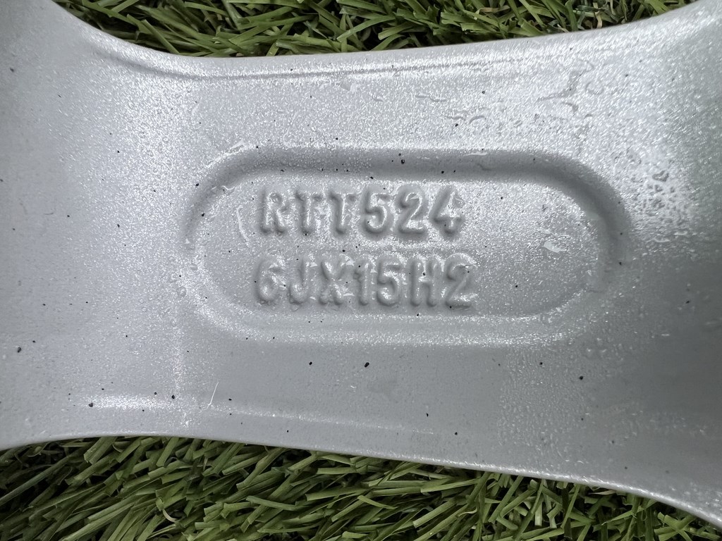 4x100 15" Sparco alufelni 6Jx15h2 ET35 7. kép