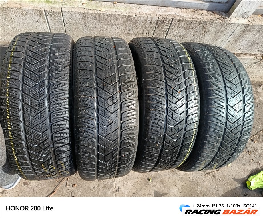  235/5518" újszerű Pirelli téli gumi gumi 2. kép