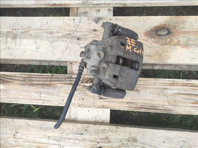 Mitsubishi Colt V 1.1 jobb első féknyereg 