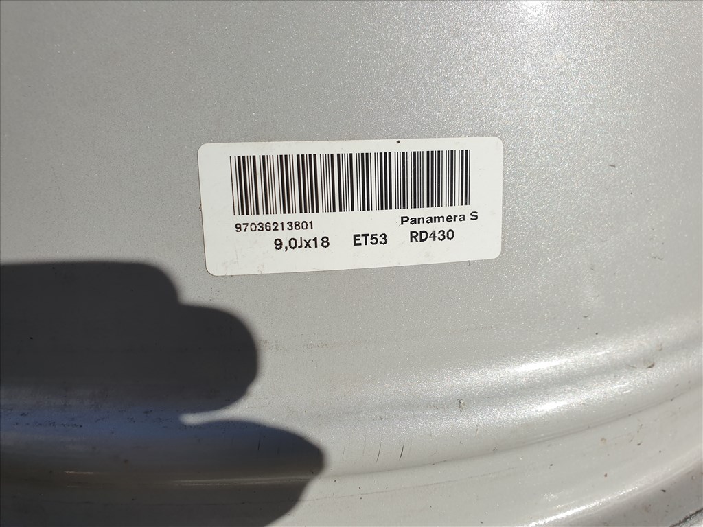 18" 5x130 Porsche Panamera S (2 széles) 6. kép