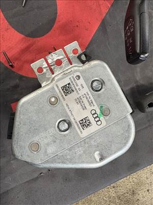 Audi Q7 (4L) kormányzár  4f0910852b