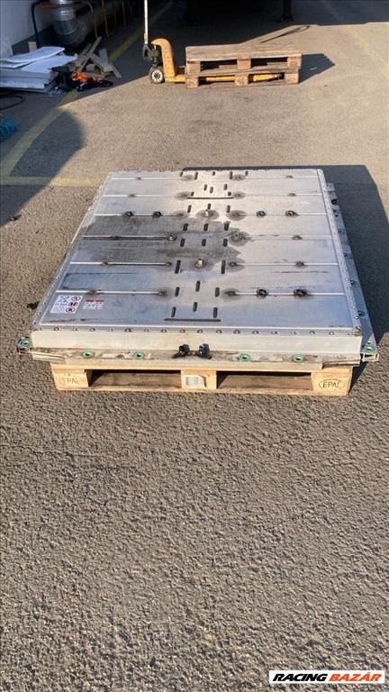 Volkswagen ID.4 EV akkumulátor (HV akkumulátor, nagyfeszültségű akkumulátor) 82 kWh 0z1915910n 0z1915910fb 3. kép