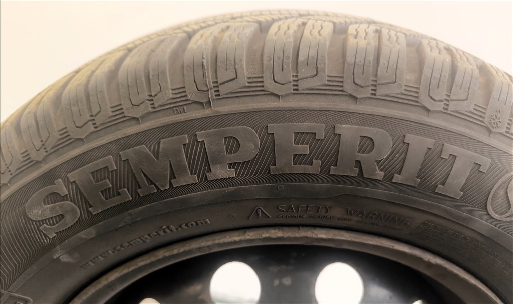  Lemezfelni 14"-os 4x100, gyári lemezfelni, rajta 175/70R14 újszerű Semperit Master G 2 téli gumi   5. kép