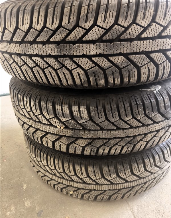  Lemezfelni 14"-os 4x100, gyári lemezfelni, rajta 175/70R14 újszerű Semperit Master G 2 téli gumi   10. kép