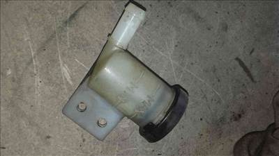 Nissan Almera N16 Kuplung Munkahenger Tartály
