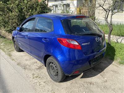 Mazda 2 DE 2008-2015-ig bal hátsó negyed, hátsó sárvédő