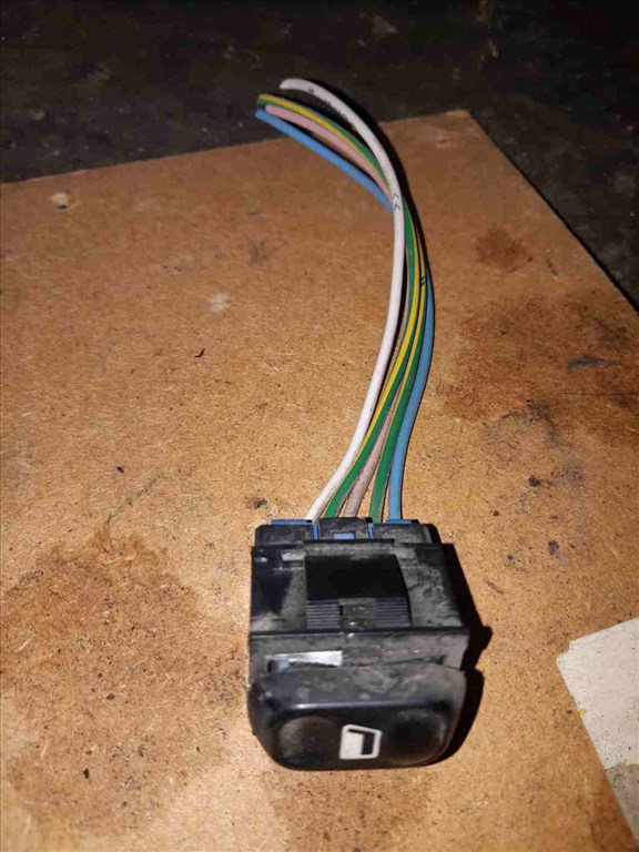 Citroen Berlingo 02-08 Ablakemelõ Kapcsoló 1. kép