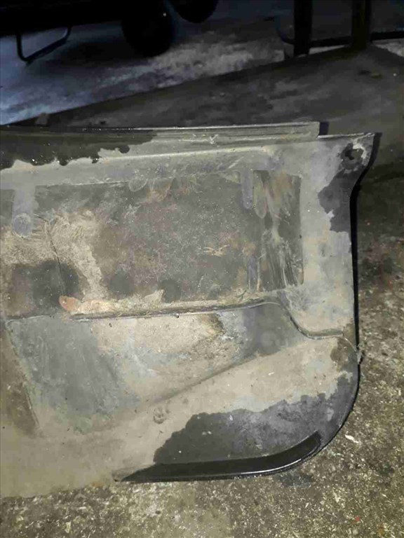 Volkswagen Sharan II Motor Burkolat 2. kép