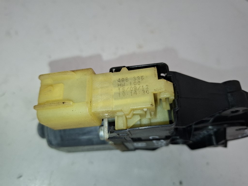Ford B-max bal hátsó ablakemelõ motor 6CP114A389L4A 0130822649 4. kép