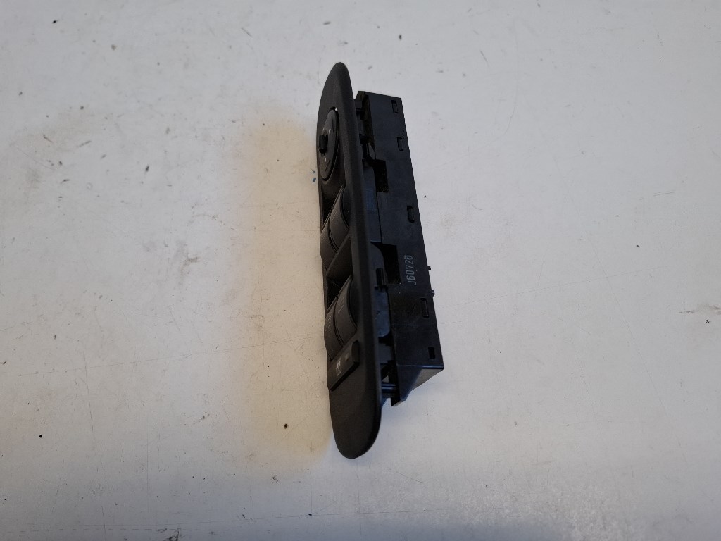 Ford S-max bal elsõ ablakemelõ kapcsoló 6M2T14A132AE 2. kép