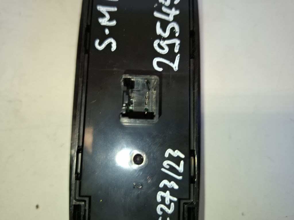 Ford S-max bal elsõ ablakemelõ kapcsoló 6M2T14A132AE 4. kép