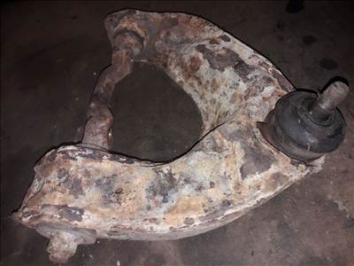 Mitsubishi L400 Bal Első Lengőkar