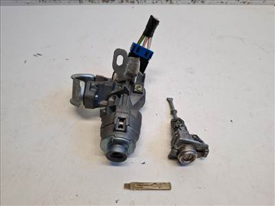 Kia Sportage (SL) zárgarnitúra motorvezérlő nélkül