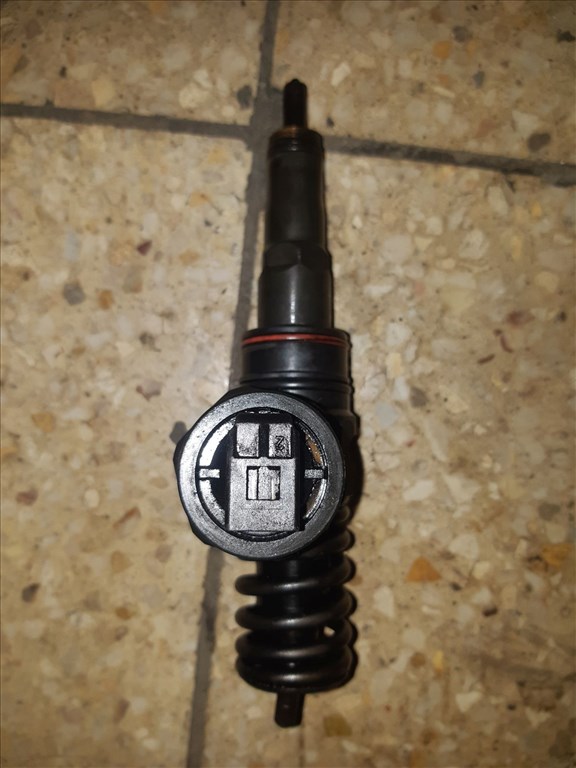 Volkswagen Passat B5 01-05 PD Elem 036 130 0731 AA 3. kép