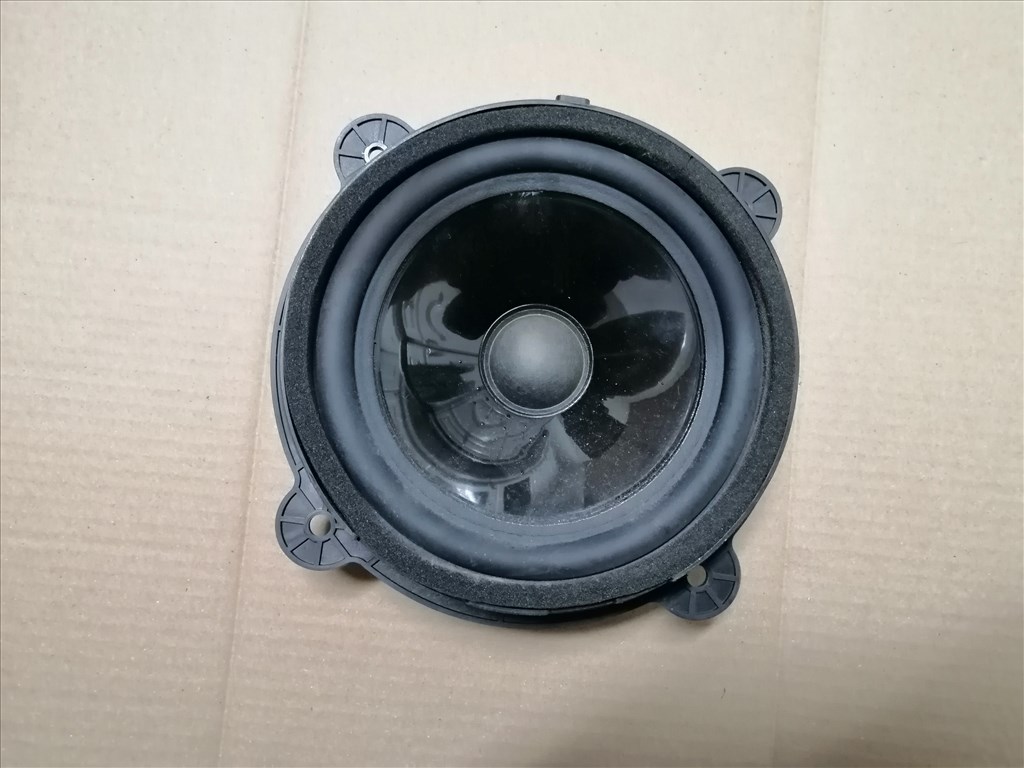 SsangYong Musso Bal első Hangszóró  8930036110 1. kép