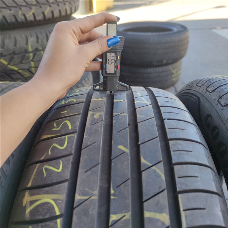  225/55 R17 Goodyear nyári gumi 30000ft a 2db/319/ 1. kép