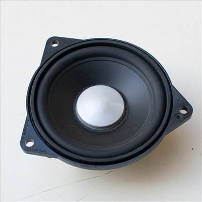 BMW 1er F20-F21 LCI, 2er F22-F23-F45-F46-F87 LCI, 3er F30-F31-F34-G20-G21-G28-G80-G81 LCI, 4er F32-F33-F36-F82-F83-G26 LCI, 5er G30-G31, 6er F06-F12-F13-G32 LCI, 7er G11-G12, 8er G14-G15-G16 LCI, X1 F48 LCI Harman Kardon hangszóró