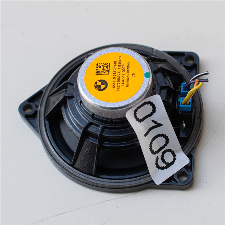 BMW 1er F20-F21 LCI, 2er F22-F23-F45-F46-F87 LCI, 3er F30-F31-F34-G20-G21-G28-G80-G81 LCI, 4er F32-F33-F36-F82-F83-G26 LCI, 5er G30-G31, 6er F06-F12-F13-G32 LCI, 7er G11-G12, 8er G14-G15-G16 LCI, X1 F48 LCI Harman Kardon hangszóró 2. kép
