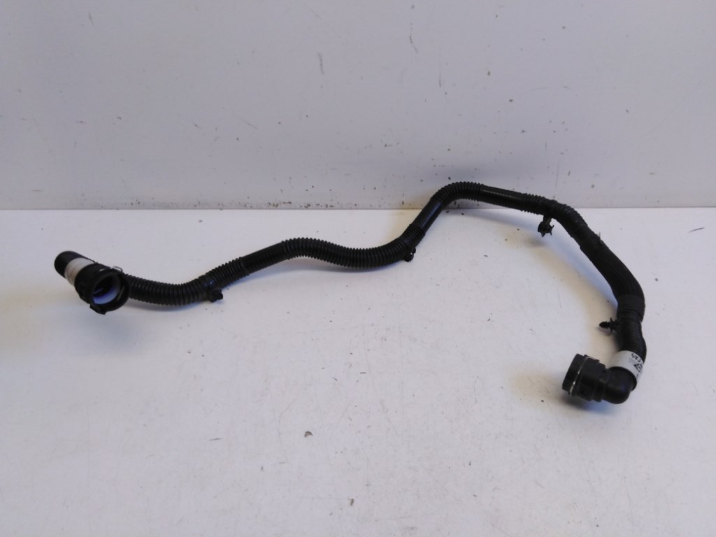 Tesla Model 3  vízhûtõ csõ (vízcsõ) 1. kép