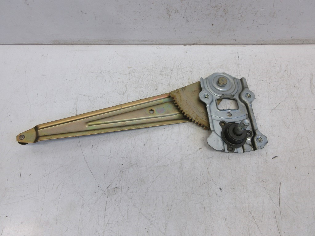 Toyota Yaris (XP10) bal hátsó Ablakemelõ szerkezet mechanikus 1. kép