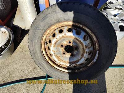 Opel Vivaro - Renault Trafic, Nissan primastar A pótkerék 16" C-s gumival.