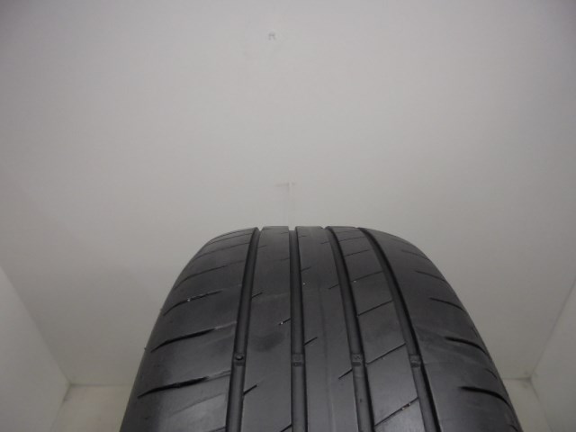 Goodyear Efficientgrip Performance 215/55 R17  1. kép