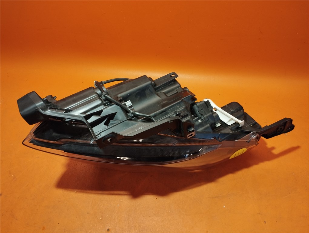 Suzuki Swift bal led lámpa Stanley W7091 (S4.110.1010R)a 2. kép