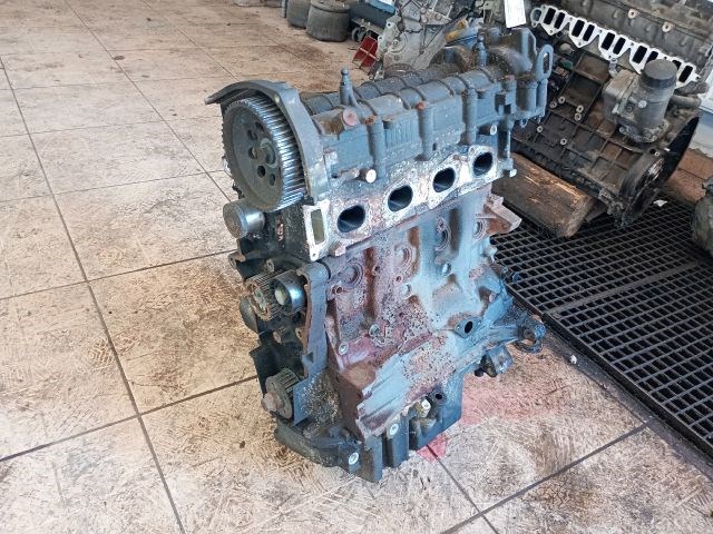 Opel Astra H 1.9 CDTI - Fűzött blokk hengerfejjel  z19dth 3. kép