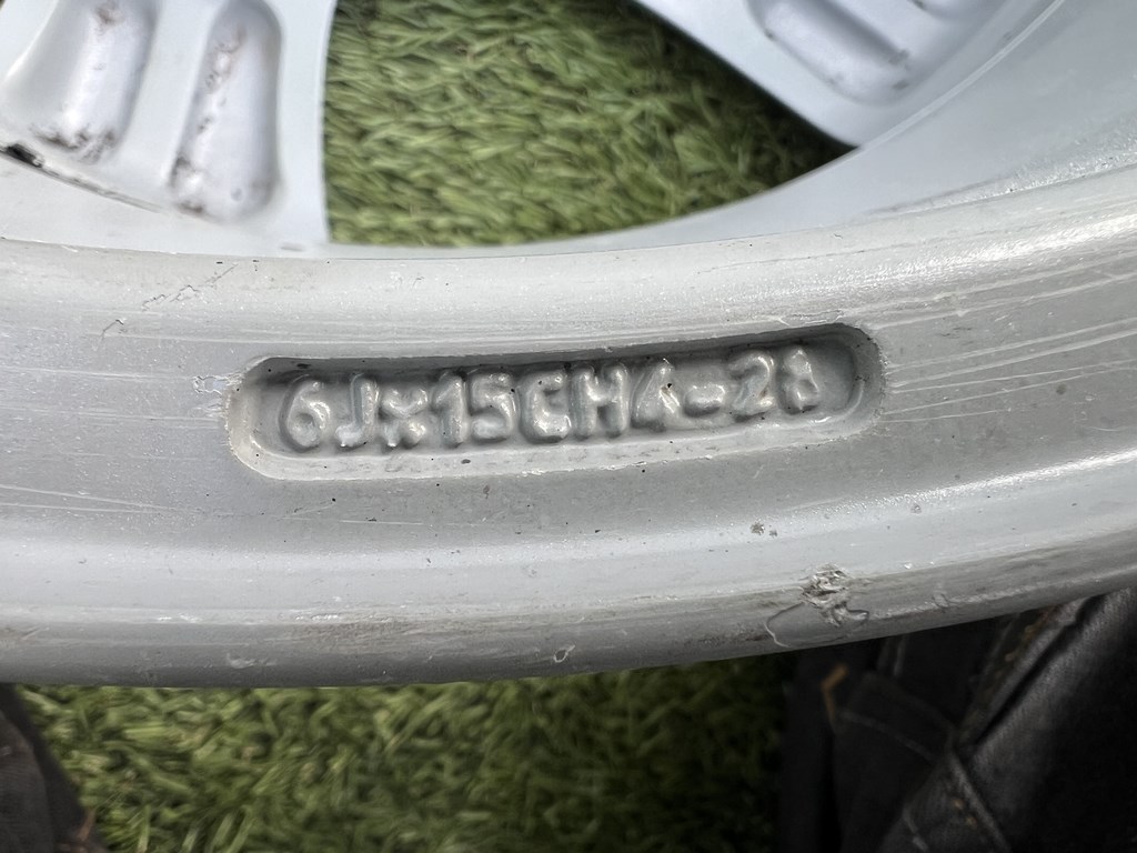 4x108 15" Peugeot gyári alufelni 6Jx15h2 ET28 7. kép