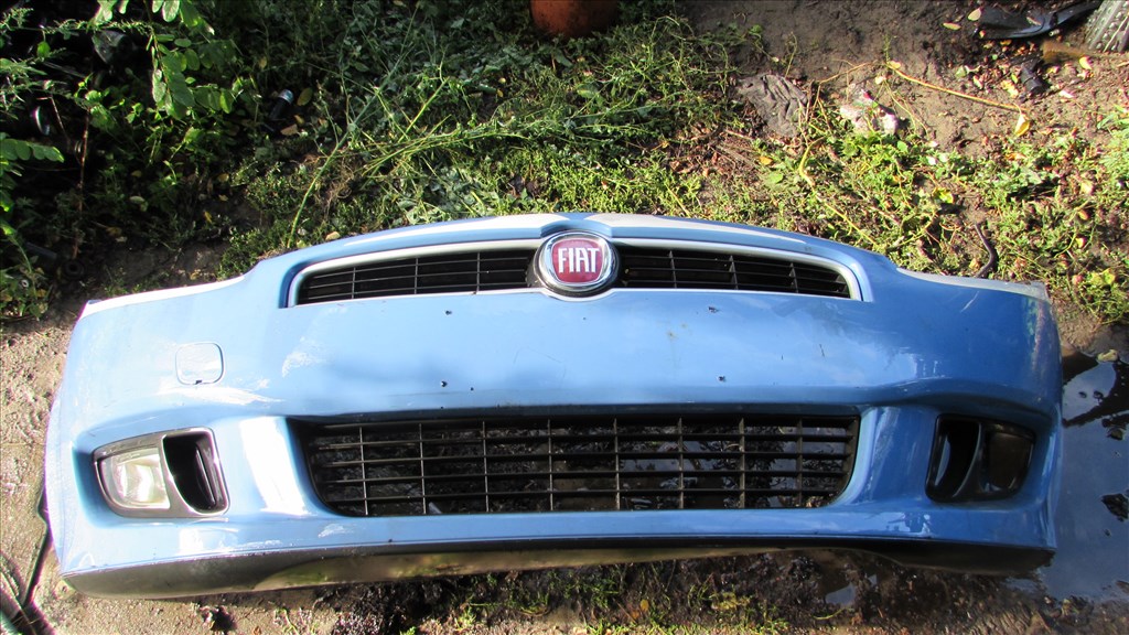 Fiat Bravo 2007-2014 első lökhárító (102.) 1. kép