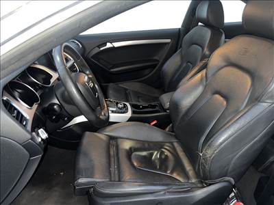 Audi A5 (B8 - 8T) Coupé 3.0 TDI quattro S line ülés 