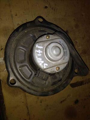 Suzuki Swift II 92-03 Fûtőmotor 1625005560