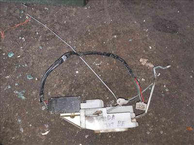 Mazda 323 Bal Első Ajtó Zárszerkezet  Központizár Motor